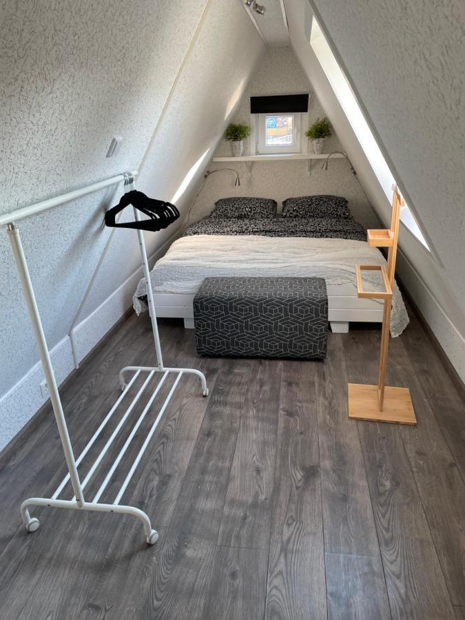 Casa Di Maksch De Miniatura Bed and Breakfast Άμστερνταμ Εξωτερικό φωτογραφία