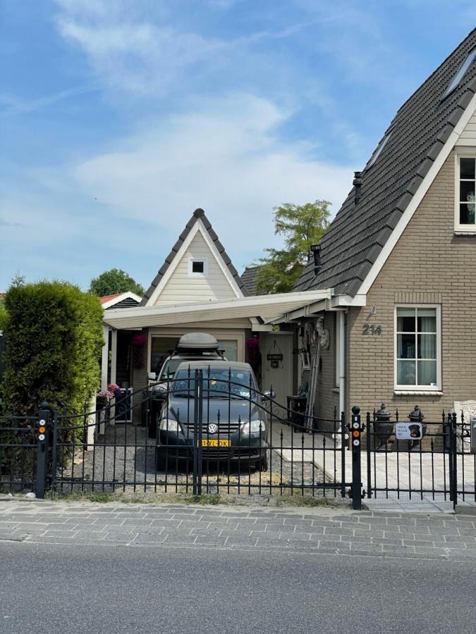 Casa Di Maksch De Miniatura Bed and Breakfast Άμστερνταμ Εξωτερικό φωτογραφία
